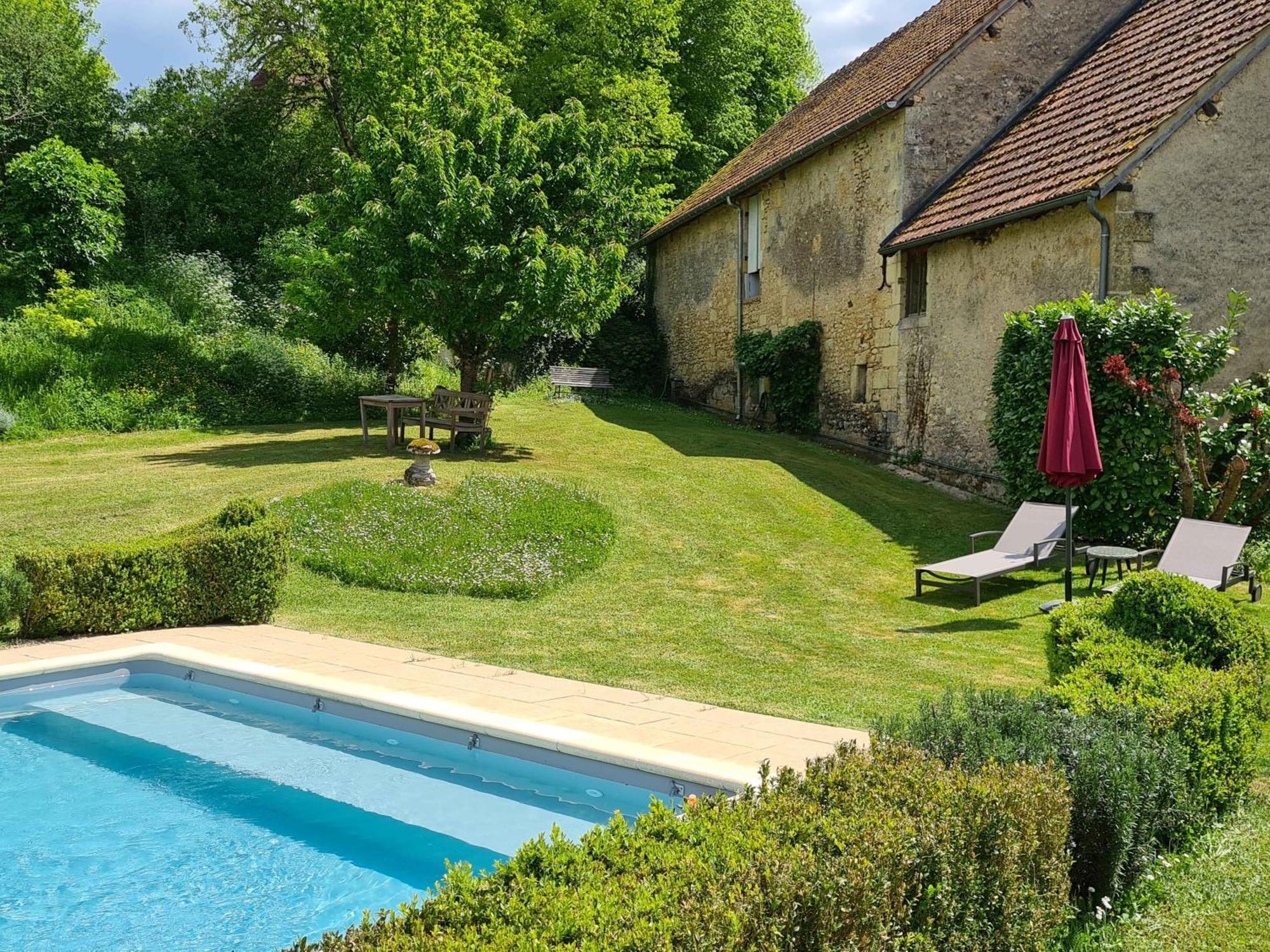 Ferme De Tayac - Charme Avec Pool 호텔 Les Eyzies 외부 사진
